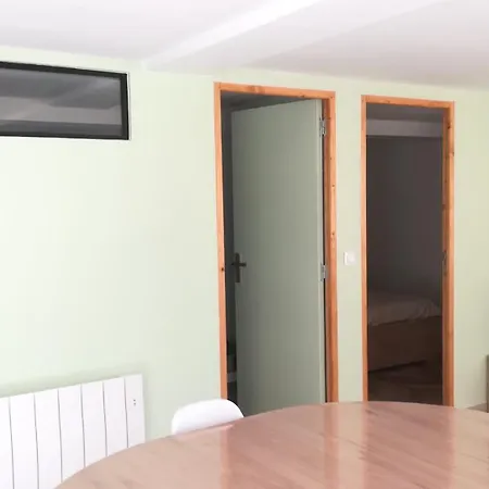 Casa de Férias De L'etang Des Sarcelles Saint-Martin-d'Aubigny