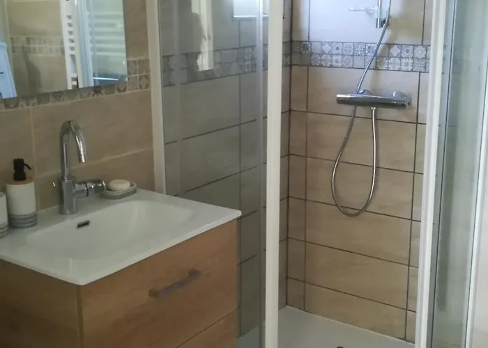 De L'etang Des Sarcelles